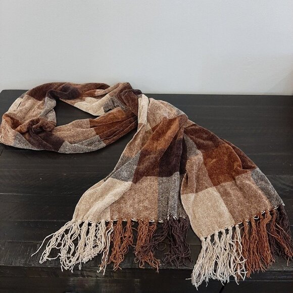 ❌SOLD❌ Brown Plaid Scarf Chenille Rectangular Fringe Fall Winter Womens Mens - Picture 9 of 10